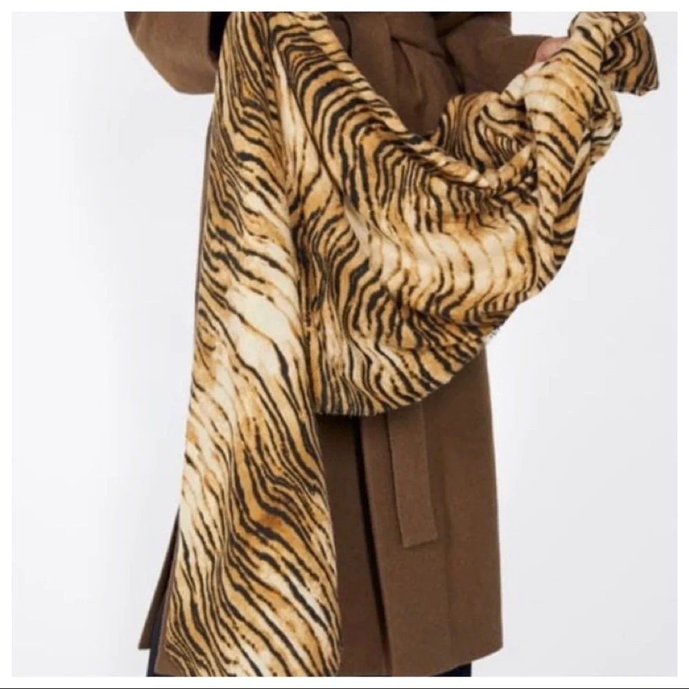 NWT. Zara Animal Print Handkerchief.